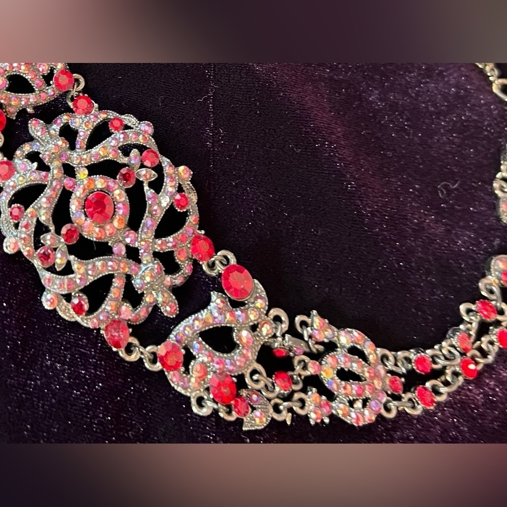 Radiant Vintage Ruby Red Necklace - Picture 3 of 4